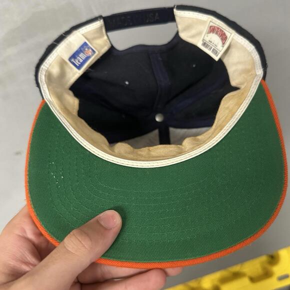 Vintage Chicago Bears Snapback‎ Hat Nutmeg Embroidered Made In USA - Picture 2 of 3